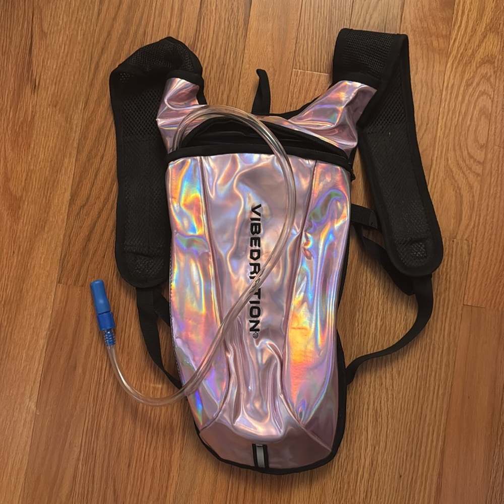 Vibedration Hydration Backpack